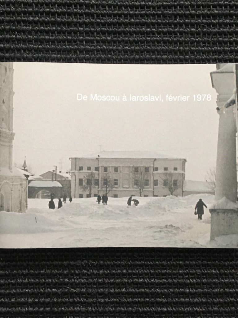 De Moscou à Iaroslavl : photographies de Bernard Baines ( signé )