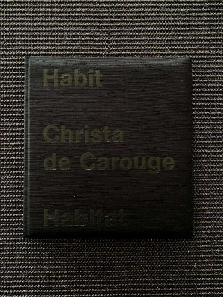 Christa de Carouge                                                                             Habit  Habitat ( Réservé – On Hold )